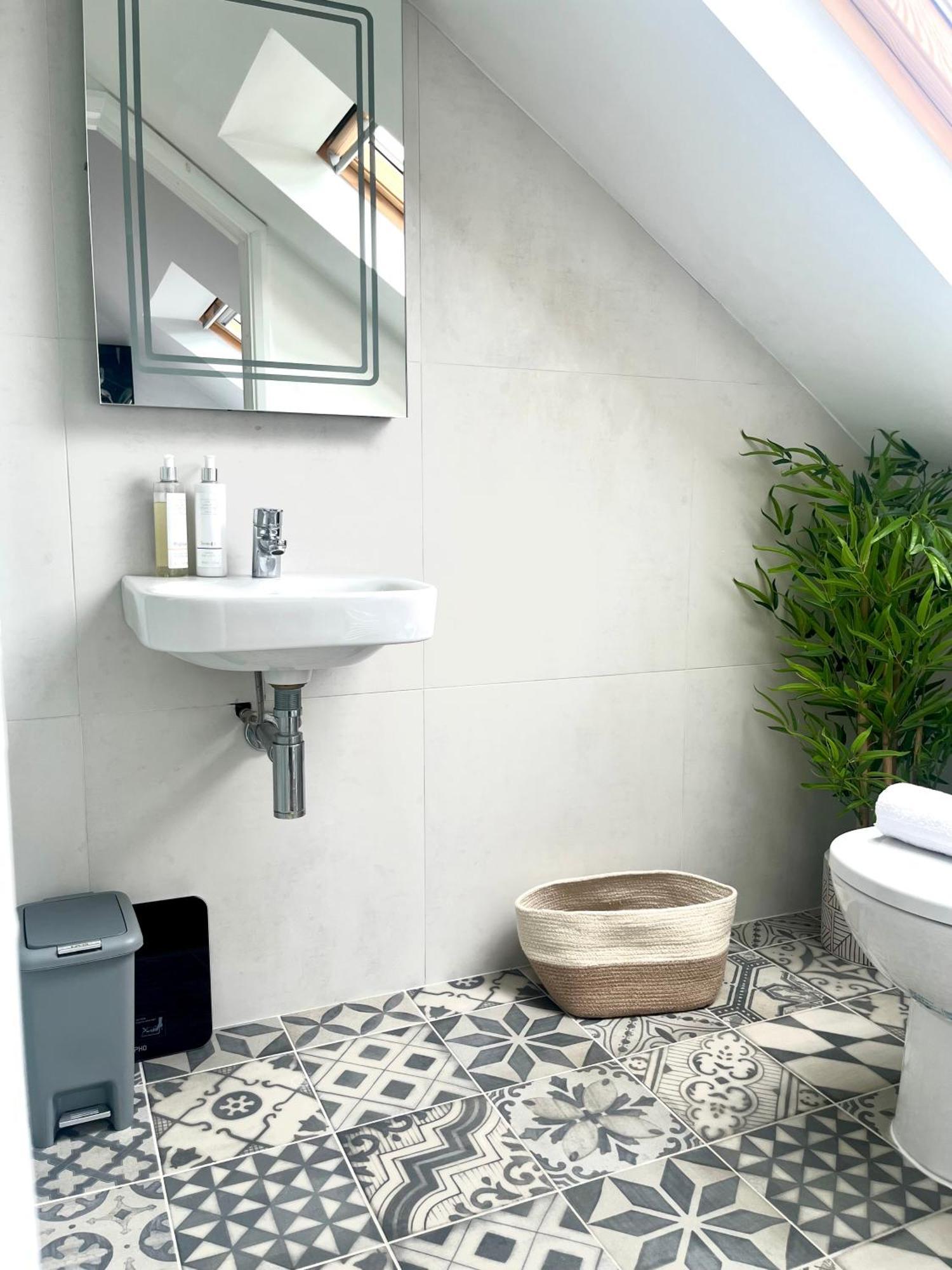 Spacious And Stylish Home Bath Bagian luar foto
